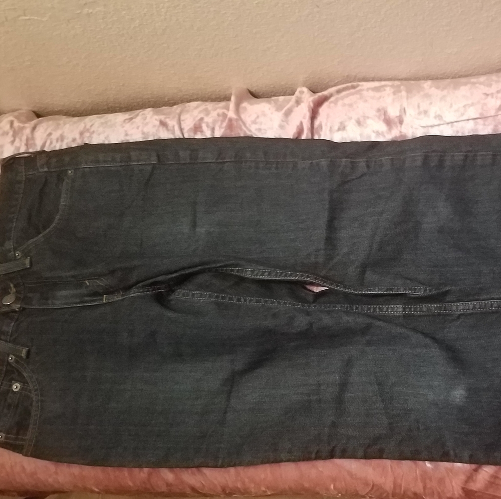 Jeans - Picture 2 of 4
